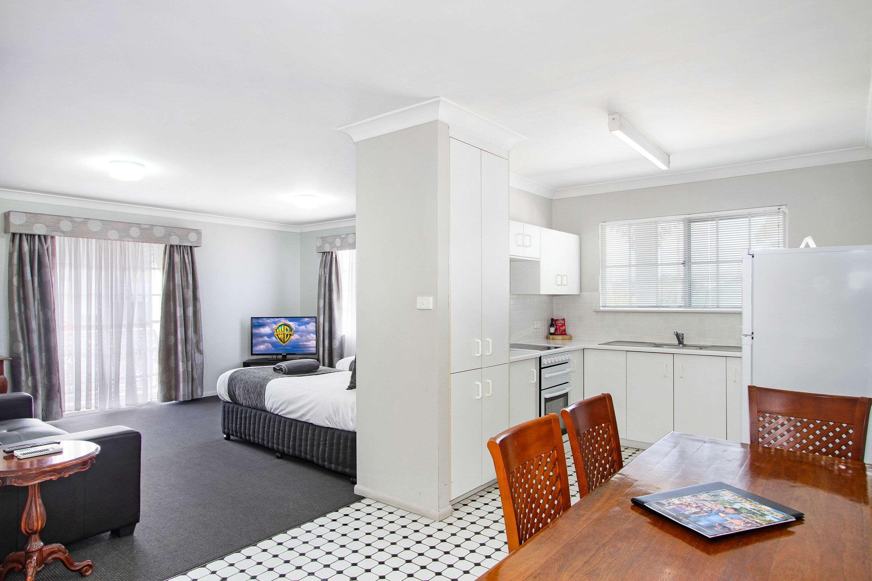 Quality Inn Ashby House Tamworth Exteriör bild