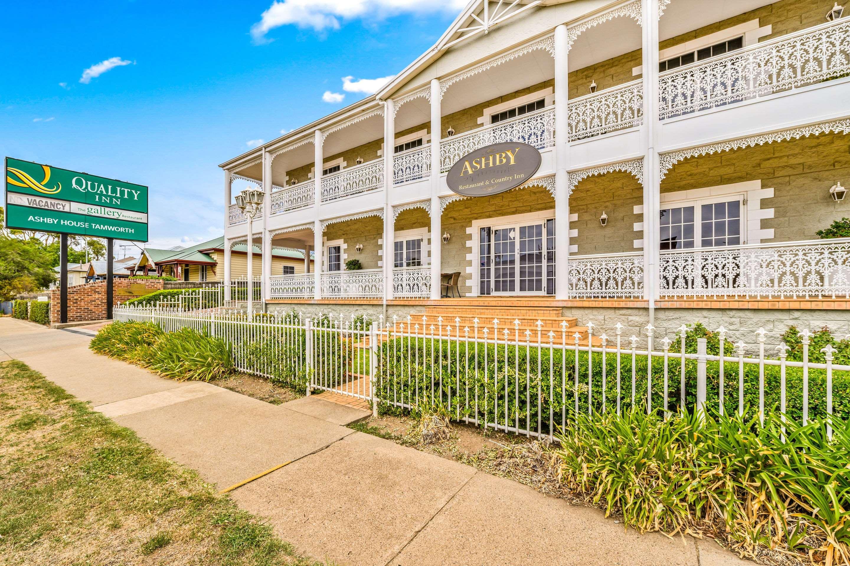 Quality Inn Ashby House Tamworth Exteriör bild